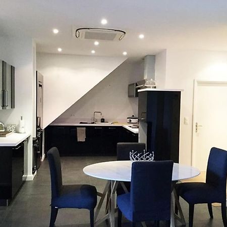 150 M² Fully Furnished Loft Appartamento Lilla Esterno foto